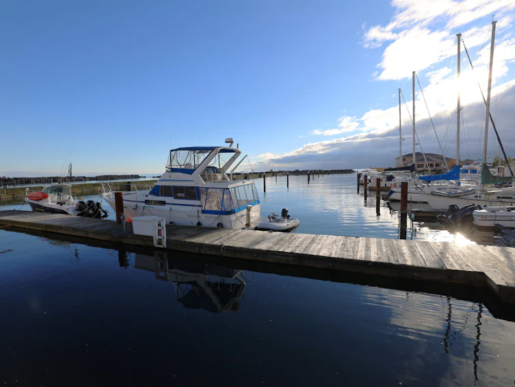 312-1585 Field Road, Sechelt, BC, V7Z 0H1 - 4