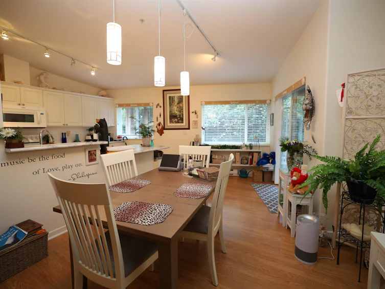 312-1585 Field Road, Sechelt, BC, V7Z 0H1 - 8