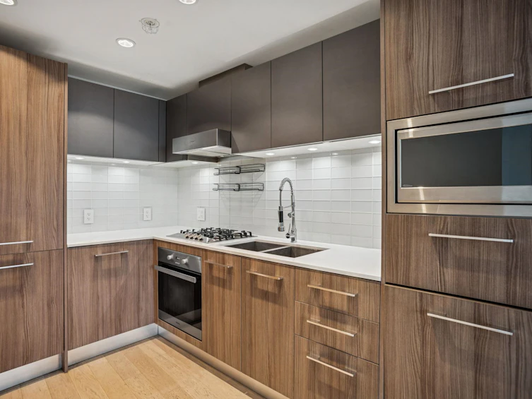 503-4638 Gladstone Street, Vancouver, BC, V5N 0G5 - 6