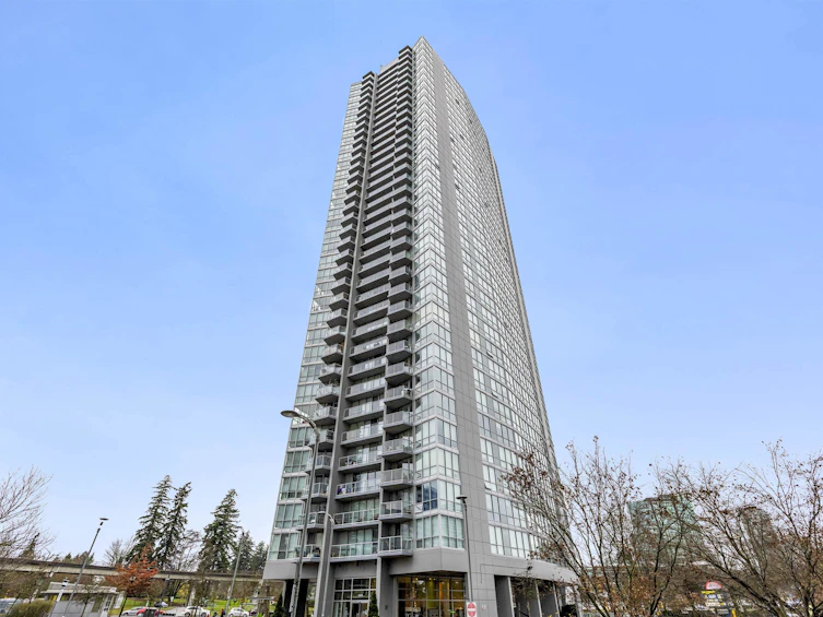 3001-13618 100 Avenue, Surrey, BC, V3T 0A8 - 2