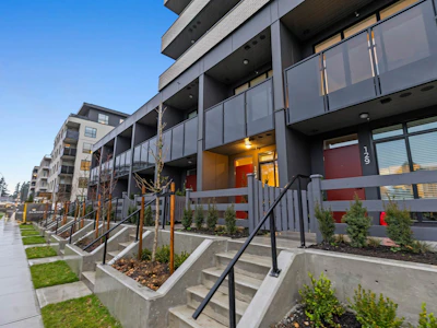 128-8509 158 Street - 2