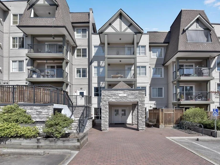 421-12083 92a Avenue, Surrey, BC, V3V 8C8 - 2