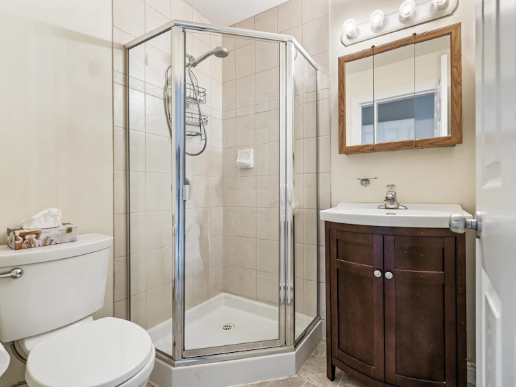 421-12083 92a Avenue, Surrey, BC, V3V 8C8 - 16