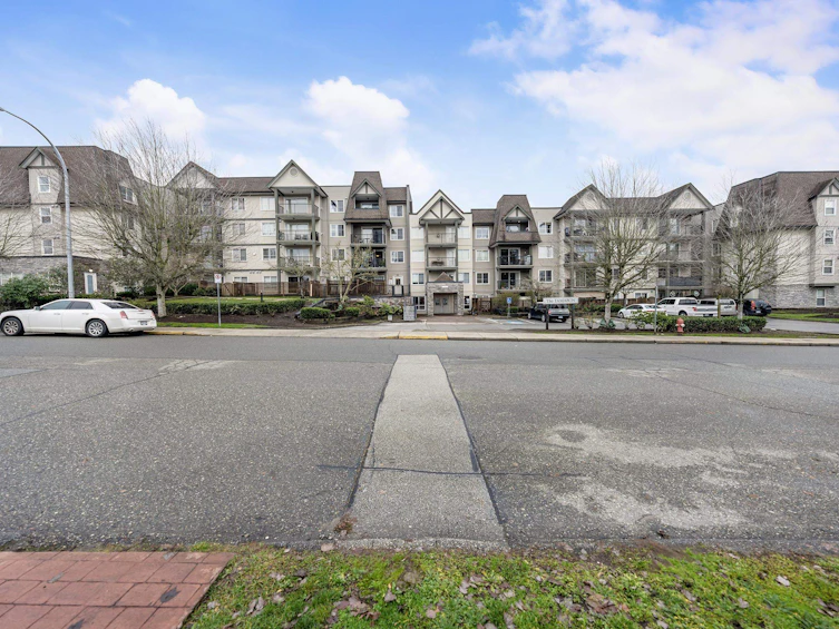 421-12083 92a Avenue, Surrey, BC, V3V 8C8 - 29