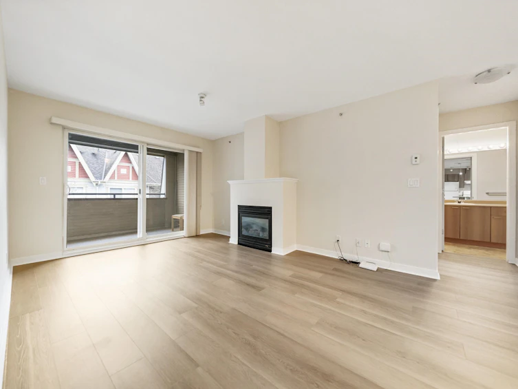 421-12083 92a Avenue, Surrey, BC, V3V 8C8 - 5