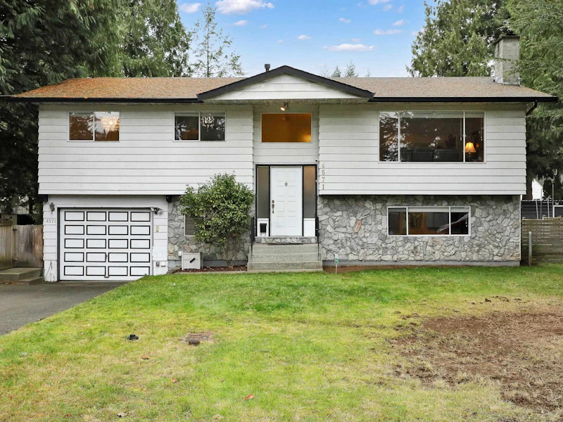 4571 198th Street, Langley BC V3A 1E7