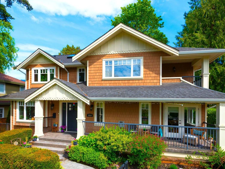 1050 11th Street, West Vancouver, BC, V7T 2M5 - 4