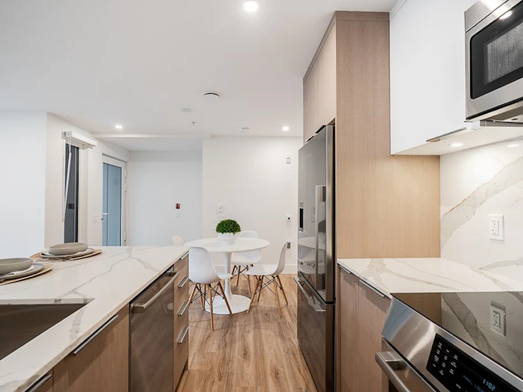 110-2085 E 1st Avenue, Vancouver, BC, V5N 1B6 - 12