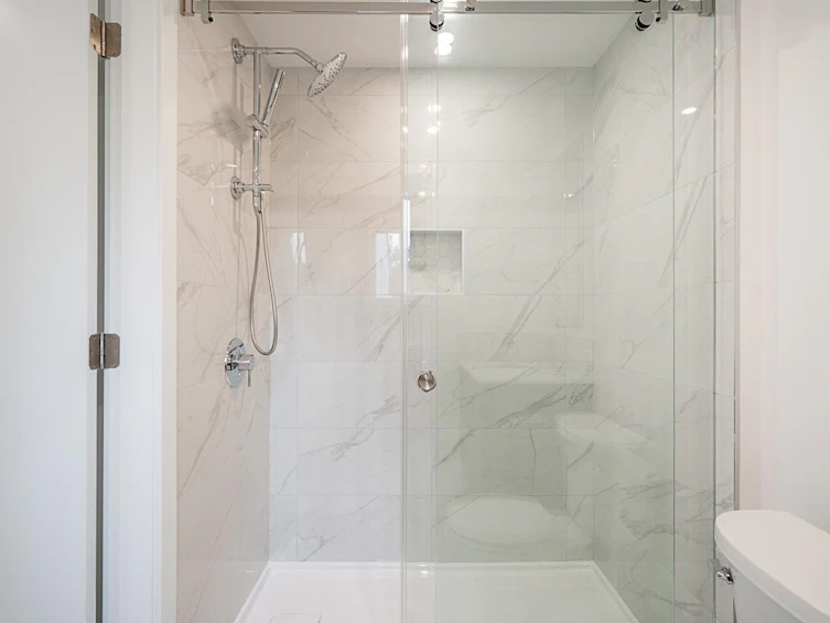 110-2085 E 1st Avenue, Vancouver, BC, V5N 1B6 - 22
