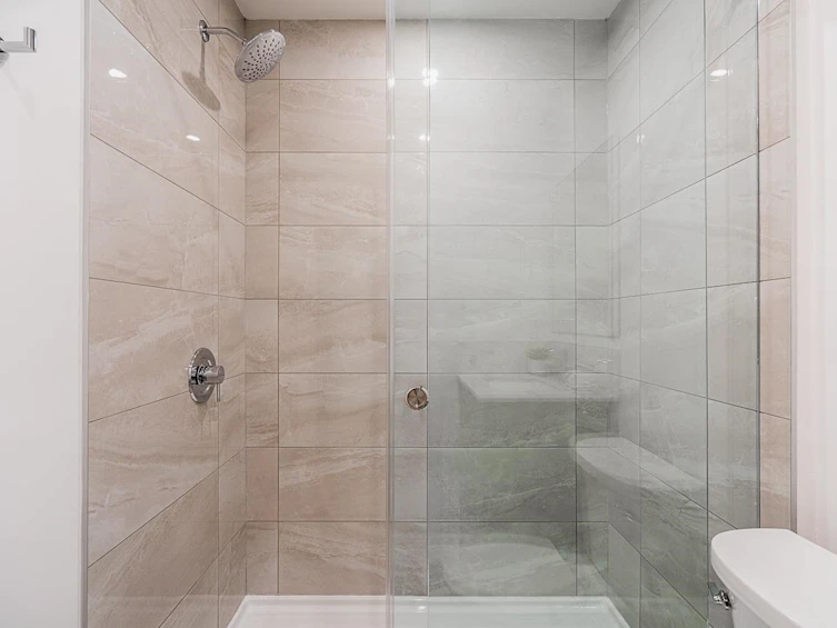 110-2085 E 1st Avenue, Vancouver, BC, V5N 1B6 - 23