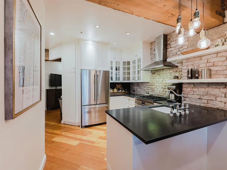 210-1178 Hamilton Street, Vancouver, BC, V6B 2S2 - 4