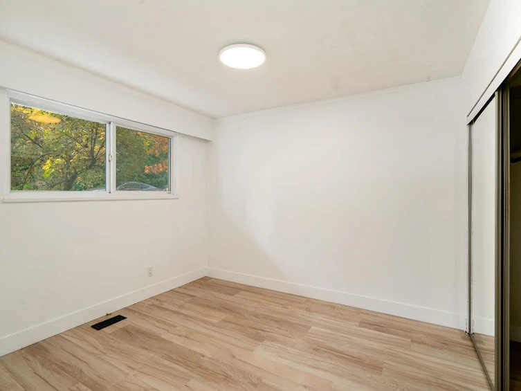 1009 Clarke Road, Port Moody, BC, V3H 1M3 - 12