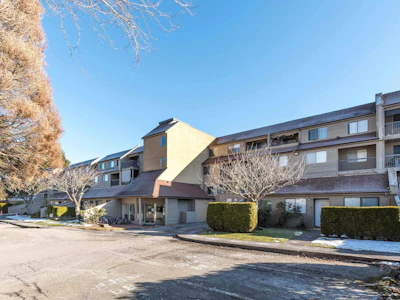311-8120 Colonial Drive - 2