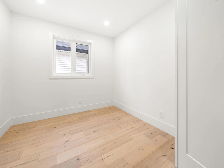 23820 Old Yale Road, Langley, BC, V2Z 2K4 - 23