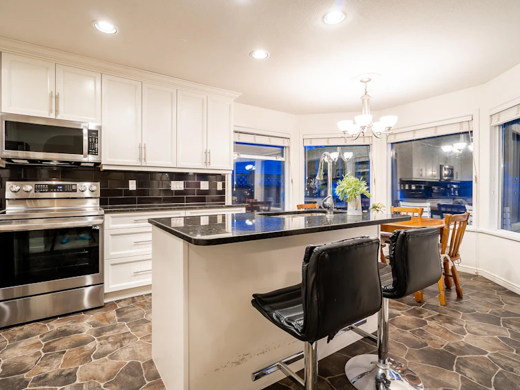 6116 185b Street, Surrey, BC, V3S 7P6 - 5