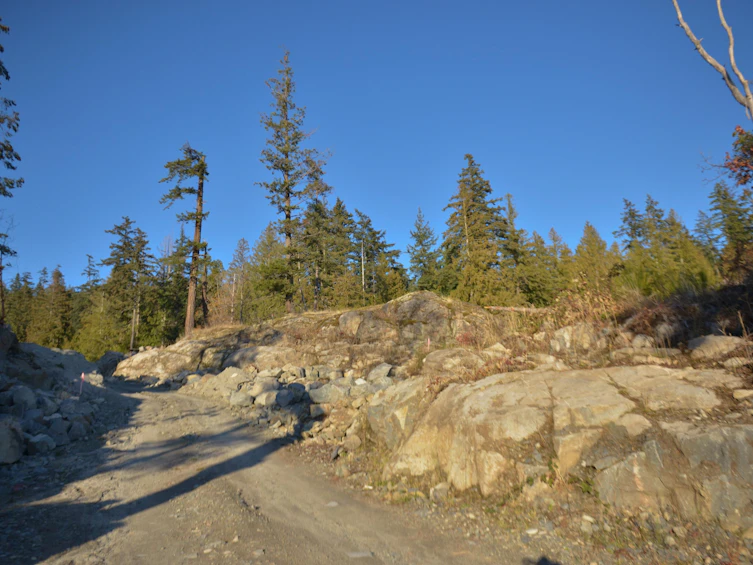 7643 Cove Beach Road, Halfmoon Bay, BC, V7Z 1C3 - 8