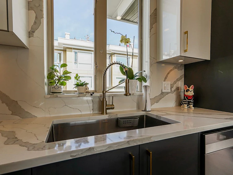 76-728 W 14th Street, North Vancouver, BC, V7M 0A8 - 17