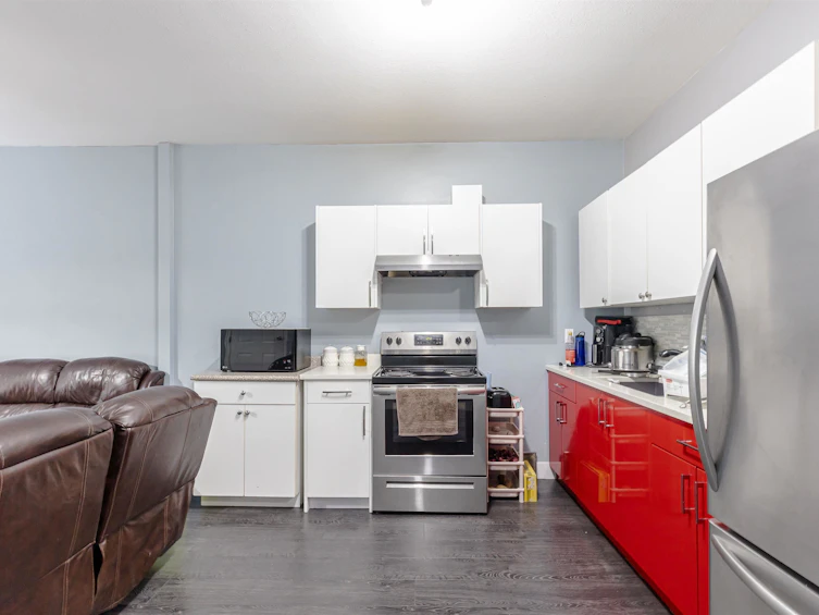 8298 151a Street, Surrey, BC, V3S 8R1 - 14