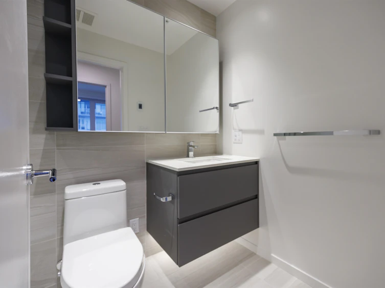 1125-6600 Minoru Boulevard, Richmond, BC, V6Y 0N3 - 9