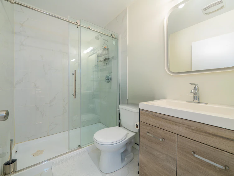 1895 Rosebery Avenue, West Vancouver, BC, V7V 2Z5 - 27