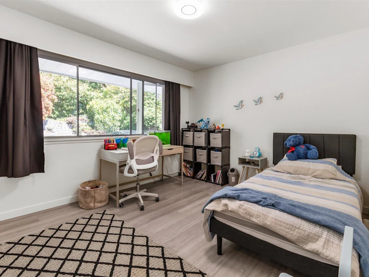 1895 Rosebery Avenue, West Vancouver, BC, V7V 2Z5 - 17