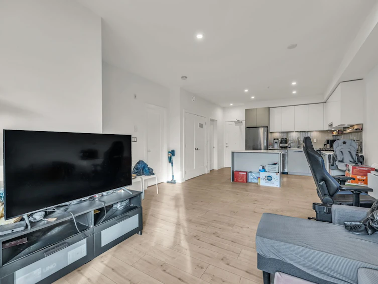 325-13788 76 Avenue, Surrey, BC, V3W 3V9 - 12