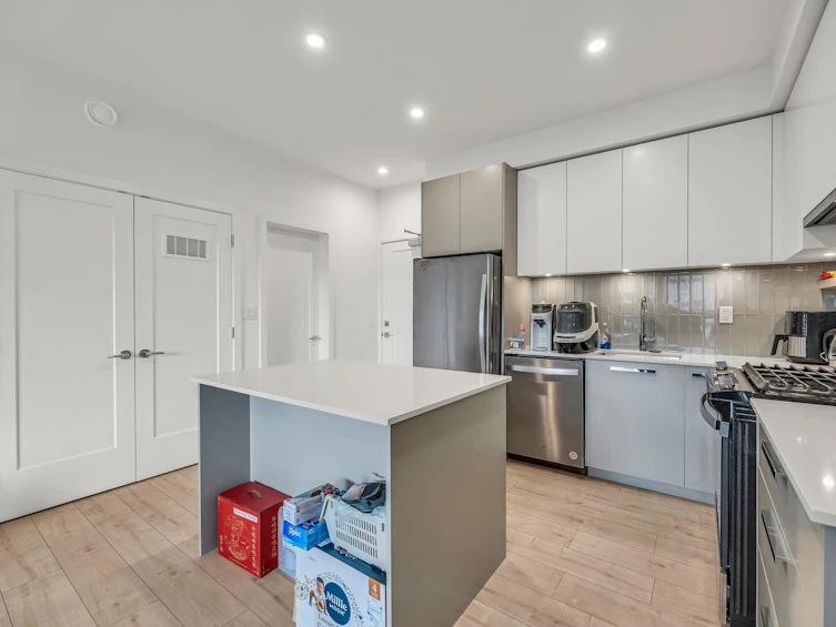 325-13788 76 Avenue, Surrey, BC, V3W 3V9 - 7