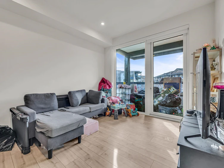 325-13788 76 Avenue, Surrey, BC, V3W 3V9 - 11
