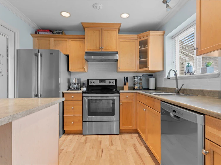 4-5965 Jinkerson Road, Chilliwack, BC, V2R 5Z7 - 2