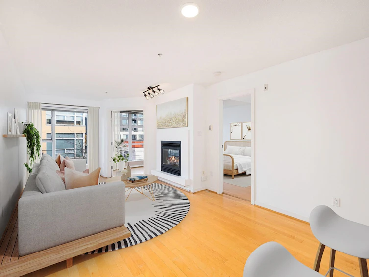 310-2768 Cranberry Drive, Vancouver, BC, V6K 4V1 - 3