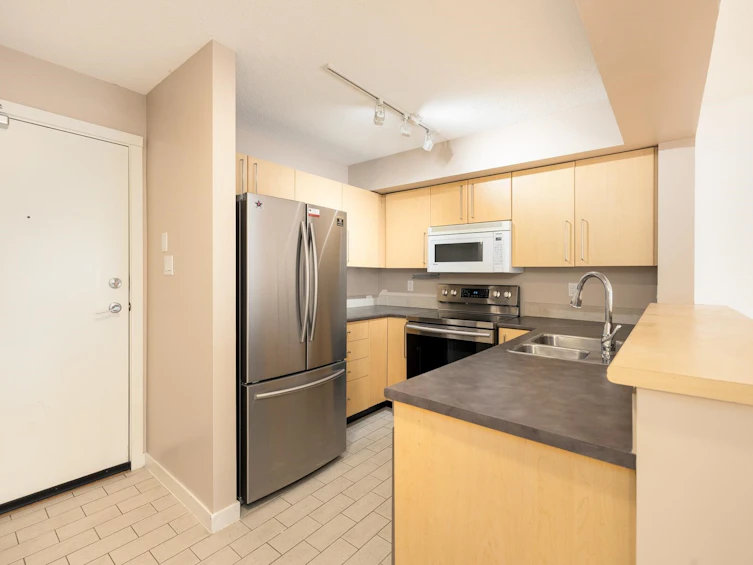 310-2768 Cranberry Drive, Vancouver, BC, V6K 4V1 - 10