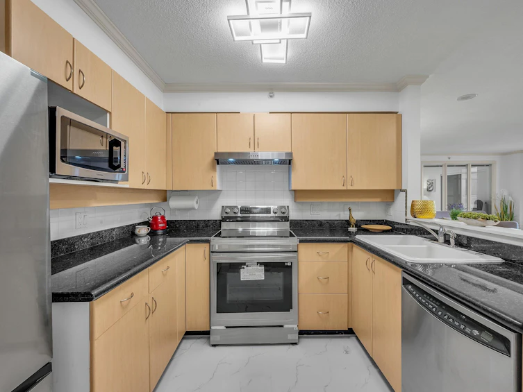 1503-6611 Cooney Road, Richmond, BC, V6Y 4C5 - 12
