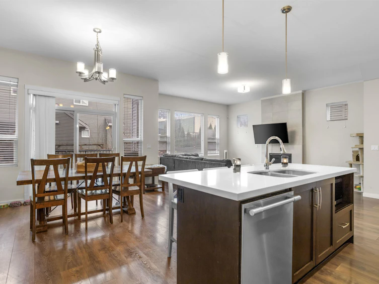 27557 27a Avenue, Langley, BC, V4W 0C4 - 3