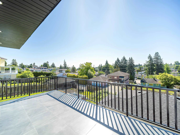 8012 11th Avenue, Burnaby, BC, V3N 2N7 - 22