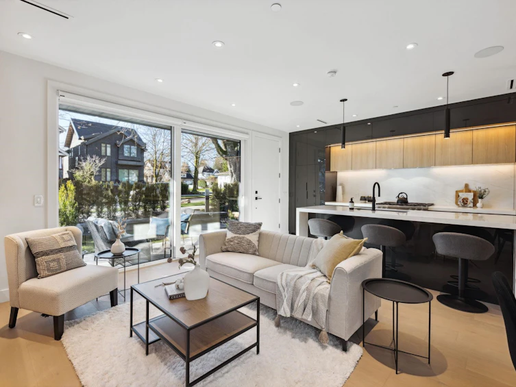 1-3081 W 14th Avenue, Vancouver, BC, V6K 2X7 - 9