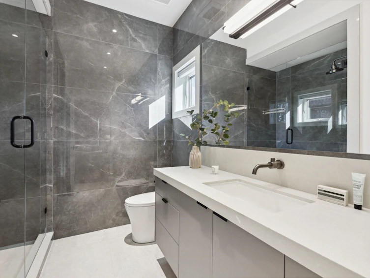 1-3081 W 14th Avenue, Vancouver, BC, V6K 2X7 - 20