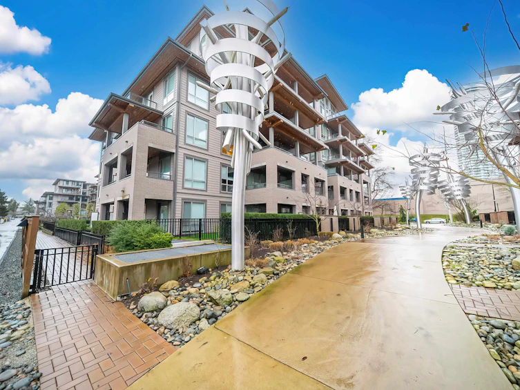 611-7169 14th Avenue, Burnaby, BC, V3N 0H6 - 33