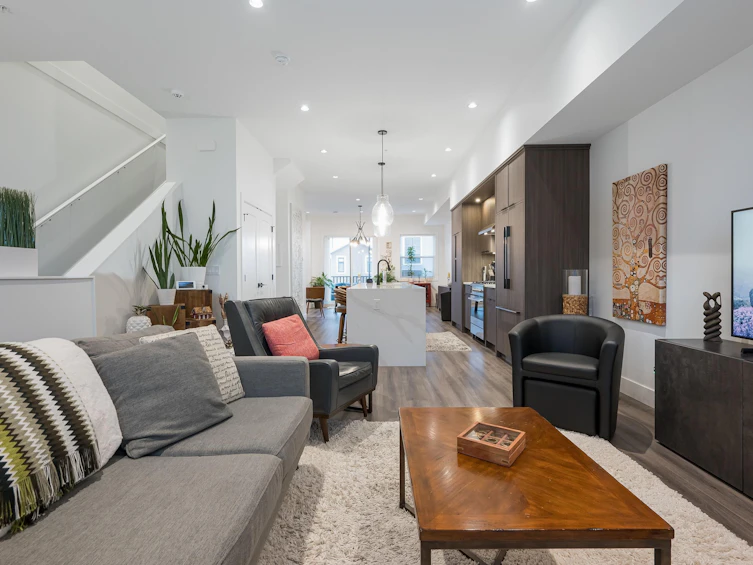 8141 202 Street, Langley, BC, V2Y 3K2 - 8