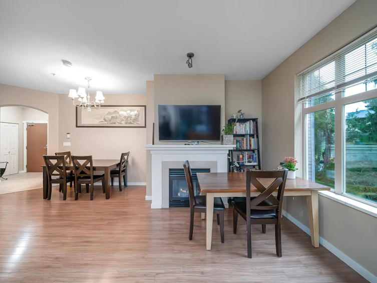 313-4883 Maclure Mews, Vancouver, BC, V6J 5M8 - 6