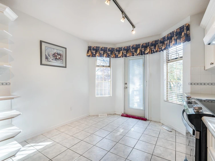 29-15840 84th Avenue, Surrey, BC, V3S 8J9 - 15