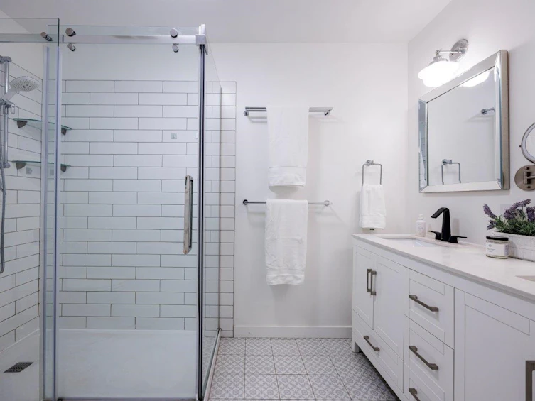 209-4001 Mt Seymour Parkway, North Vancouver, BC, V7G 1C2 - 27