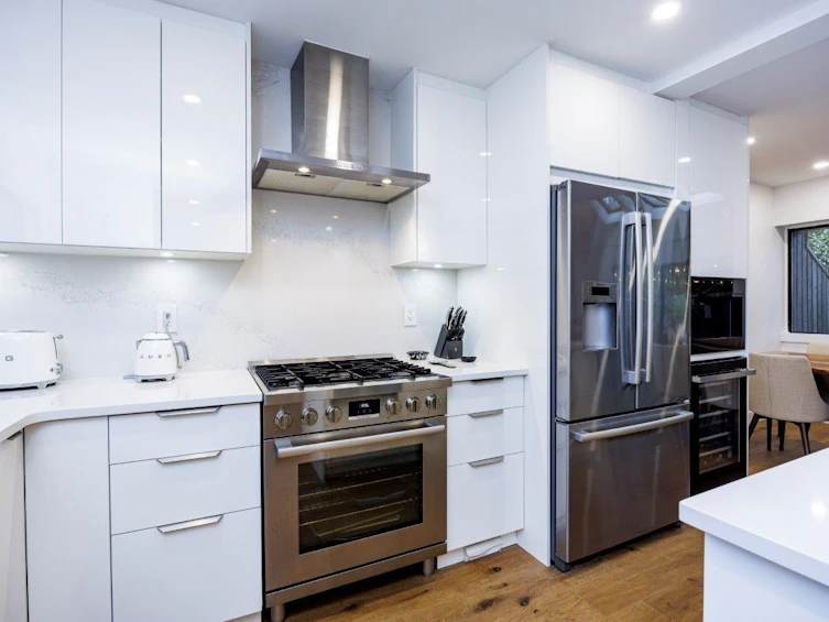 209-4001 Mt Seymour Parkway, North Vancouver, BC, V7G 1C2 - 3