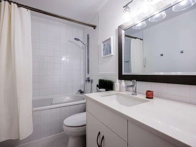 209-4001 Mt Seymour Parkway, North Vancouver, BC, V7G 1C2 - 32