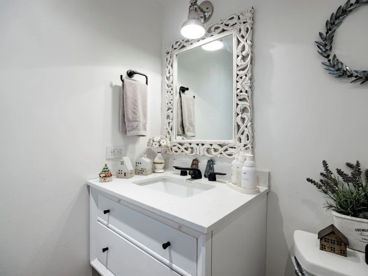 209-4001 Mt Seymour Parkway, North Vancouver, BC, V7G 1C2 - 17