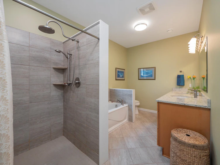 6682 Sunshine Coast Highway, Sechelt, BC, V0N 3A8 - 14