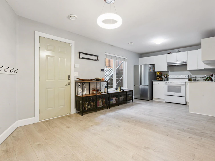 19358 73b Avenue, Surrey, BC, V4N 5Y2 - 38