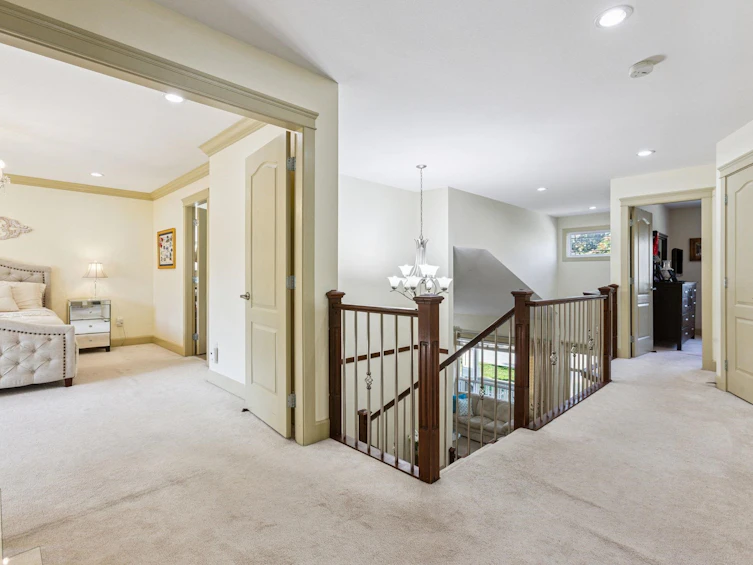 19358 73b Avenue, Surrey, BC, V4N 5Y2 - 24