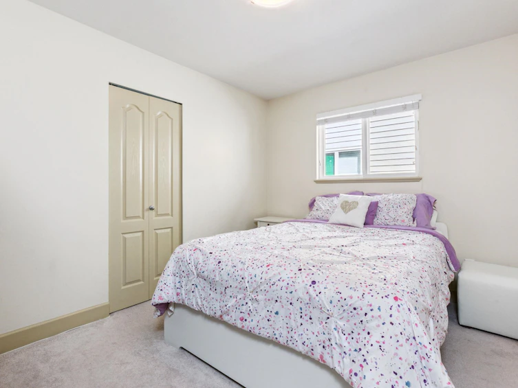19358 73b Avenue, Surrey, BC, V4N 5Y2 - 33