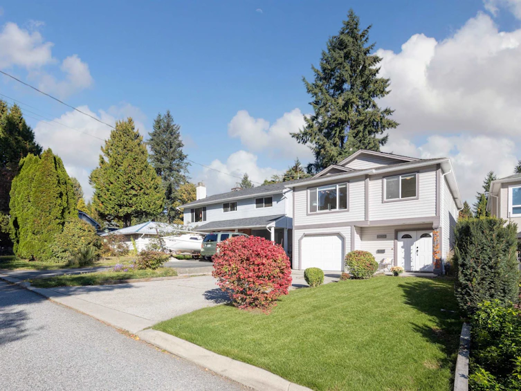 3638 Maginnis Avenue, North Vancouver, BC, V7K 2L6 - 2