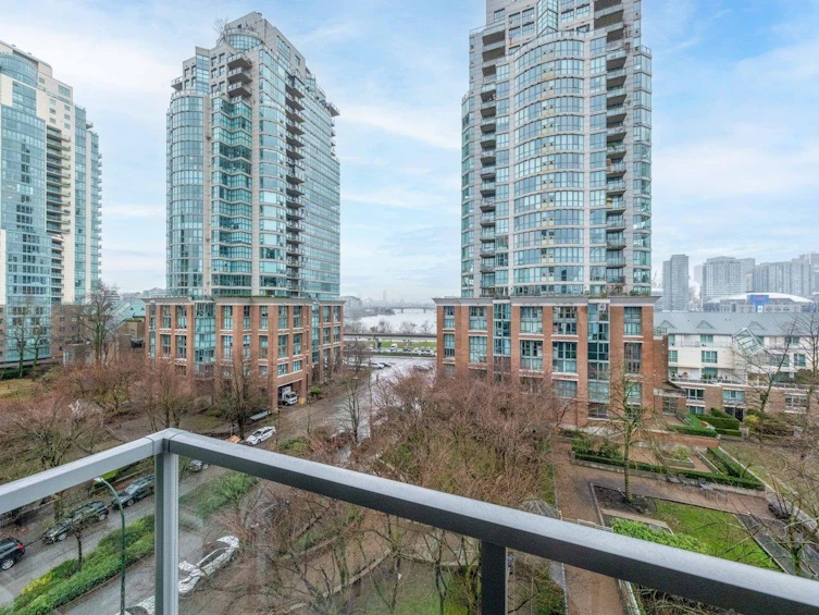 706-189 National Avenue, Vancouver, BC, V6A 4L8 - 32